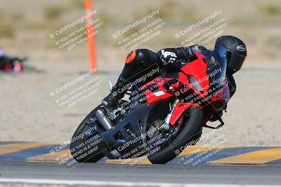 media/Apr-09-2023-SoCal Trackdays (Sun) [[333f347954]]/Turn 11 (10am)/